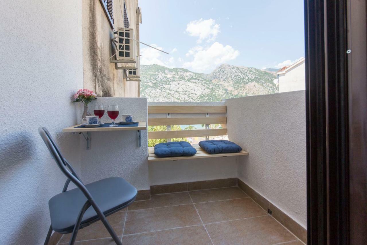 Apartment Medusa Risan Exteriér fotografie